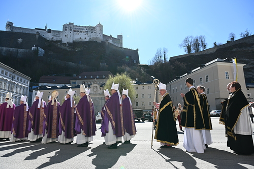 Requiem Erzbischof em. Alois Kothgasser