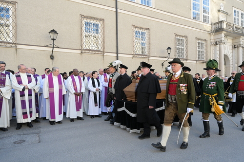 Requiem Erzbischof em. Alois Kothgasser