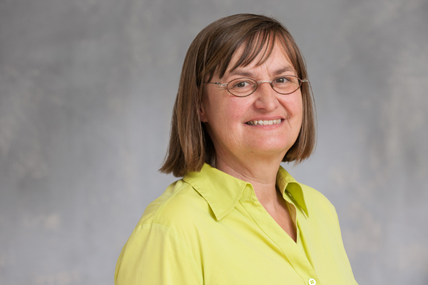 Dr. Helga Kamenik-Kern