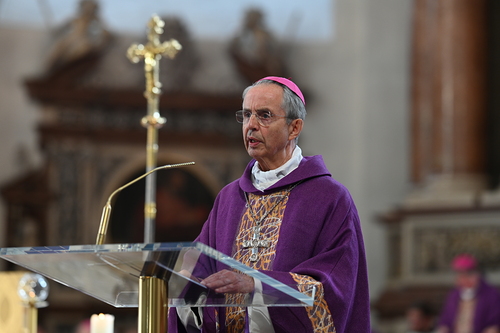 Requiem Erzbischof em. Alois Kothgasser