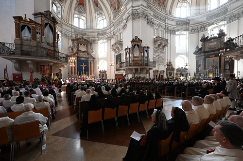 Requiem Erzbischof em. Alois Kothgasser