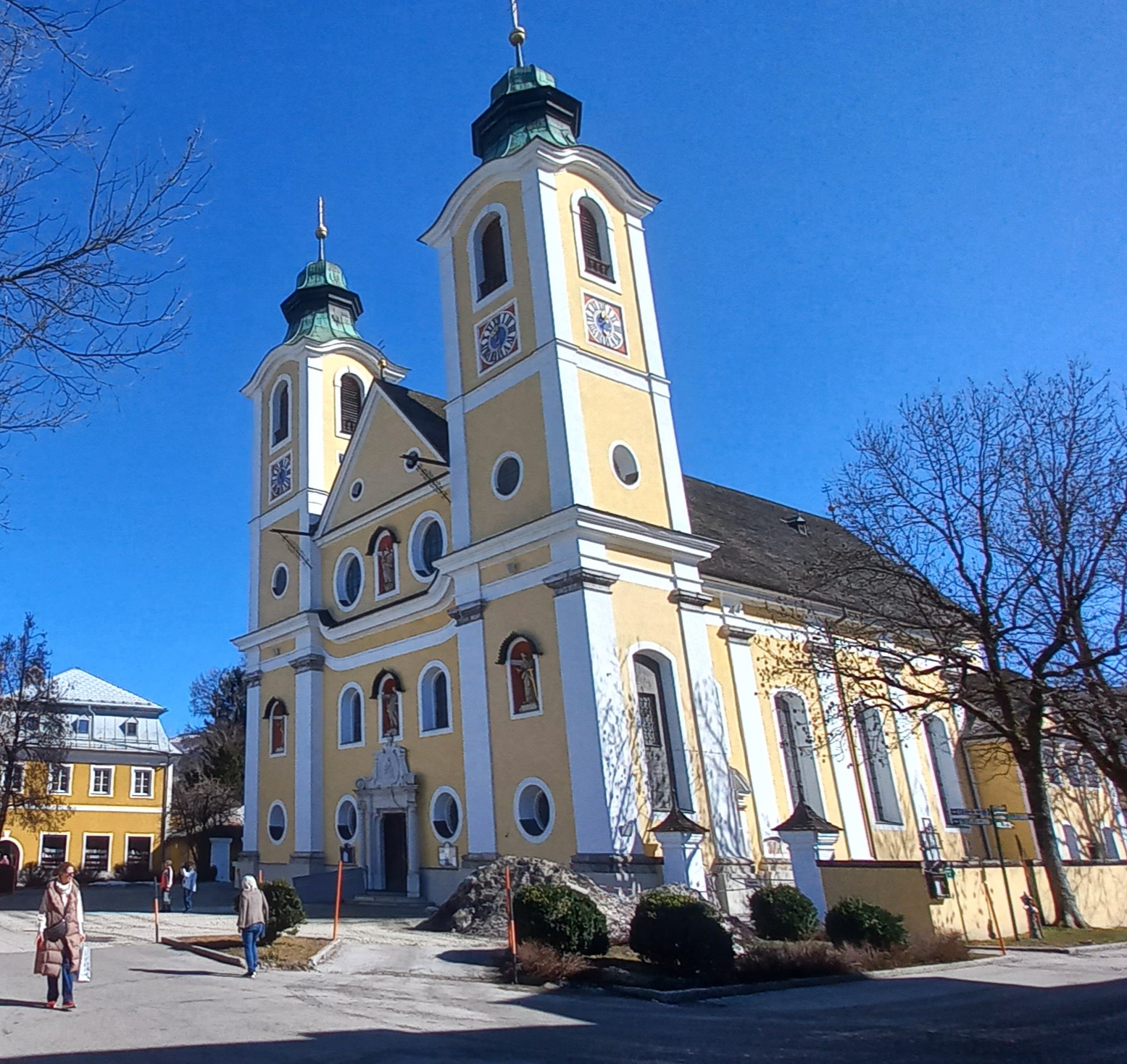 Dekanatspfarrkirche / Pfarre St. Johann in Tirol
