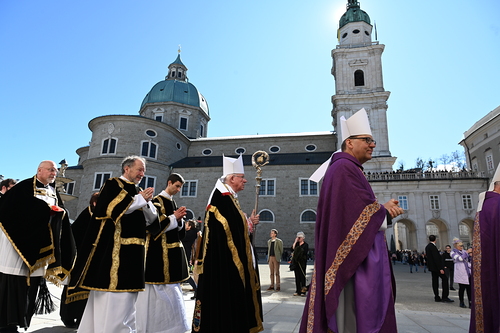 Requiem Erzbischof em. Alois Kothgasser