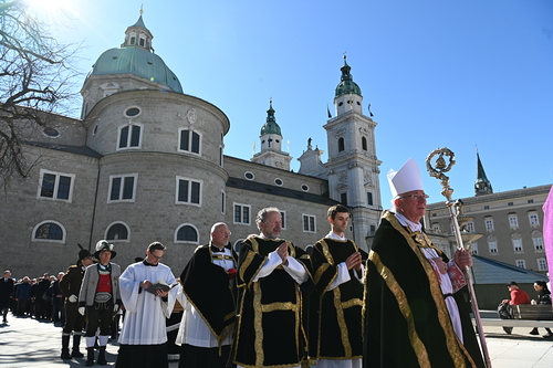 Requiem Erzbischof em. Alois Kothgasser